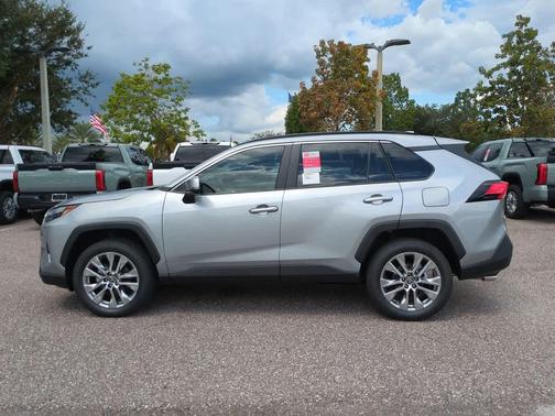 2025 Toyota RAV4 XLE Premium