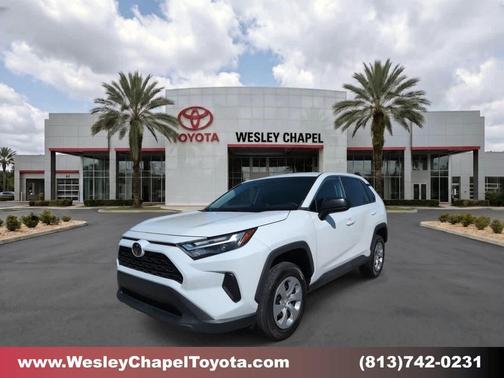 Ice Cap 2023 Toyota RAV4 LE