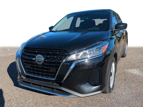 2021 Nissan Kicks S