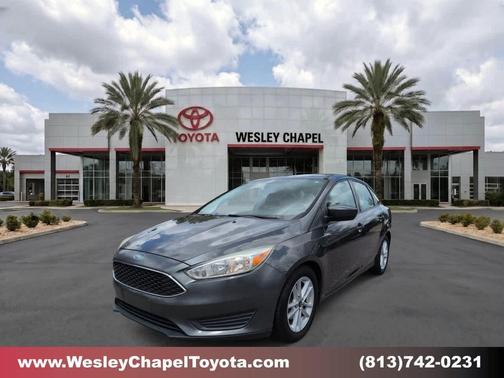 Magnetic Metallic 2018 Ford Focus SE
