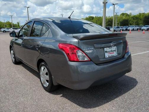 2019 Nissan Versa 1.6 S+