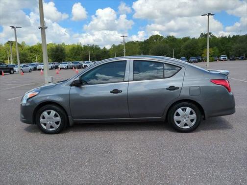 2019 Nissan Versa 1.6 S+