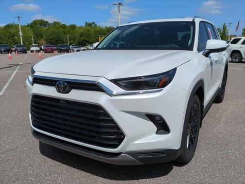 2025 Toyota Grand Highlander Platinum