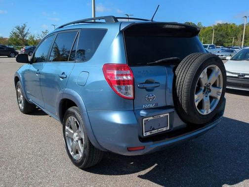 2011 Toyota RAV4 Sport