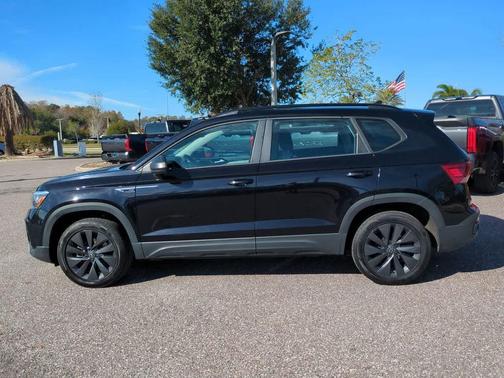 2024 Volkswagen Taos 1.5T S