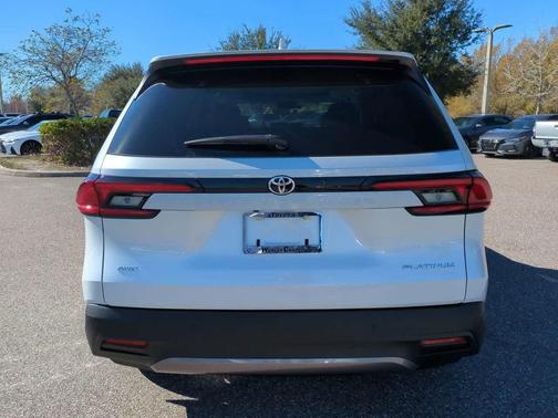 2026 Toyota Grand Highlander Platinum