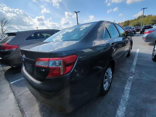 2014 Toyota Camry LE