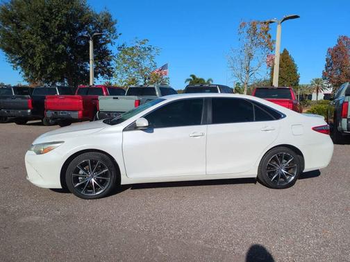 2015 Toyota Camry XSE