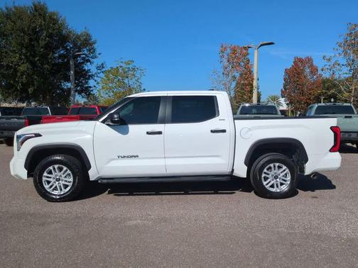 2024 Toyota Tundra SR5