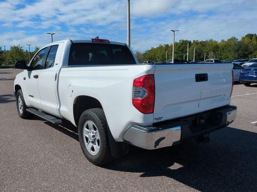 2020 Toyota Tundra SR5