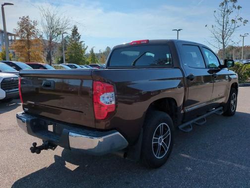 2017 Toyota Tundra SR5