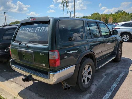 1999 Toyota 4Runner SR5
