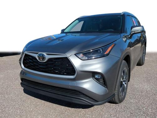2026 Toyota Highlander XLE