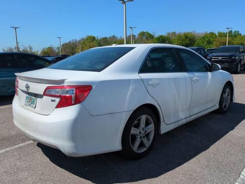 2012 Toyota Camry SE