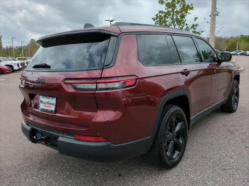 2022 Jeep Grand Cherokee L Altitude