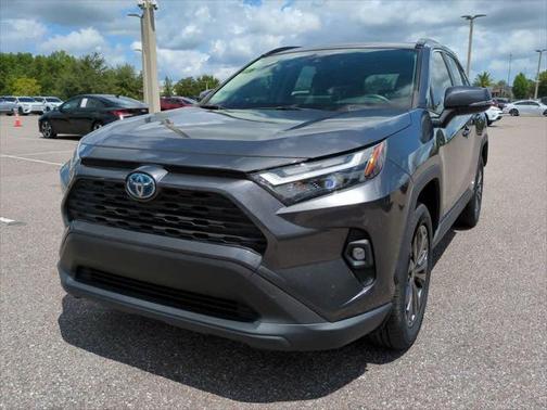 2022 Toyota RAV4 Hybrid XLE Premium
