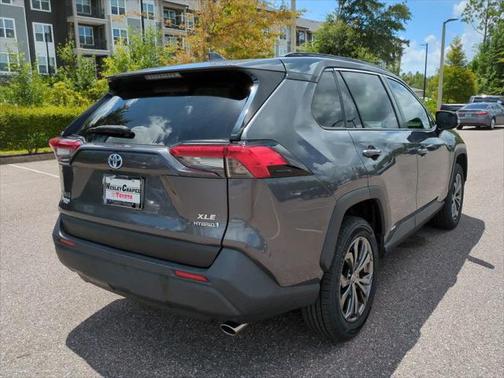 2022 Toyota RAV4 Hybrid XLE Premium