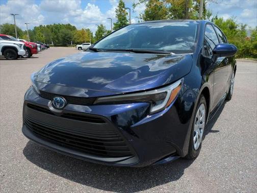 2025 Toyota Corolla Hybrid LE