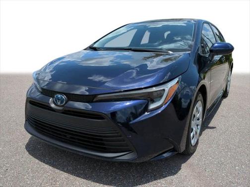 2025 Toyota Corolla Hybrid LE
