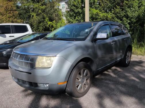 Silver 2007 Lincoln MKX Base