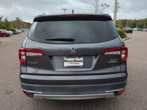 2020 Honda Pilot AWD Elite