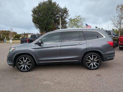 2020 Honda Pilot AWD Elite
