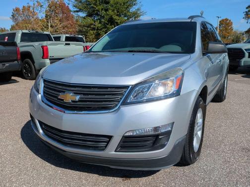2017 Chevrolet Traverse LS