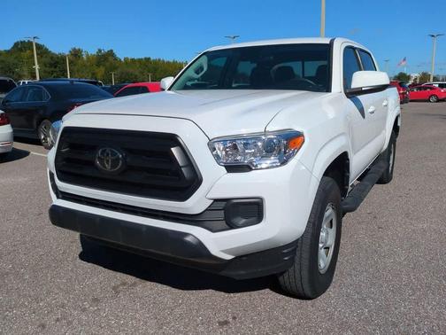 2022 Toyota Tacoma SR