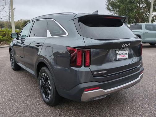 2024 Kia Sorento S