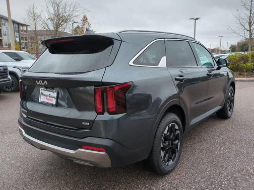 2024 Kia Sorento S