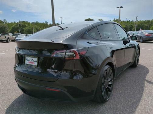 2022 Tesla Model Y Performance Dual Motor All-Wheel Drive
