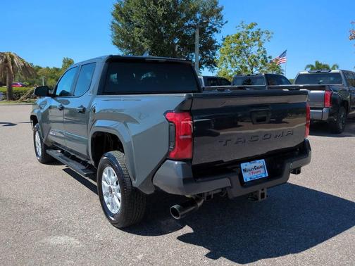 2024 Toyota Tacoma SR5