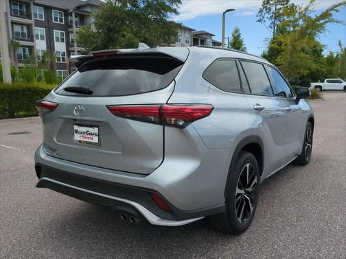 2022 Toyota Highlander XSE