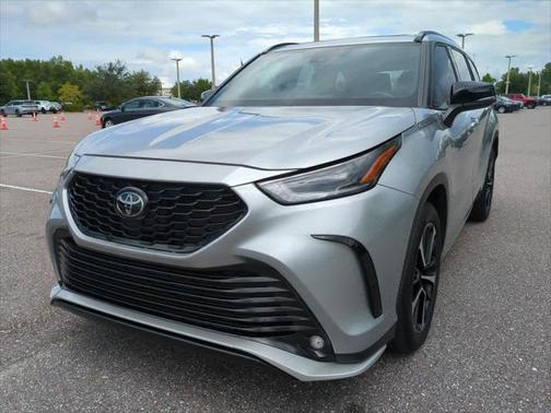 2022 Toyota Highlander XSE