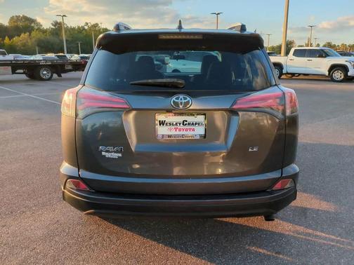 2016 Toyota RAV4 LE