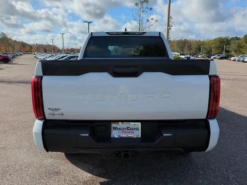 2025 Toyota Tundra SR5