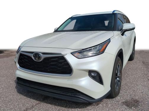 2020 Toyota Highlander XLE