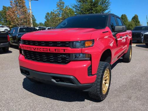 2022 Chevrolet Silverado 1500 Custom
