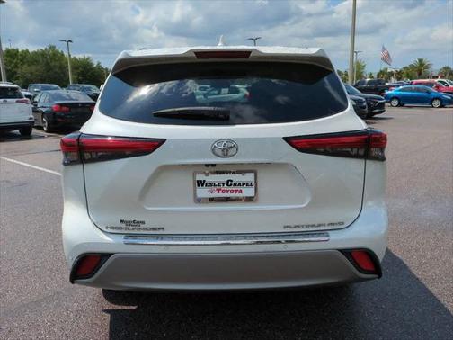2021 Toyota Highlander Platinum