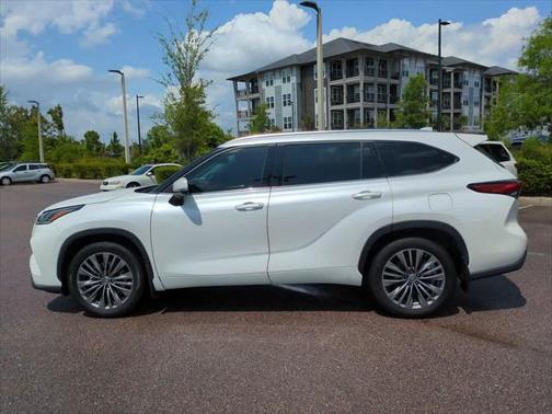 2021 Toyota Highlander Platinum