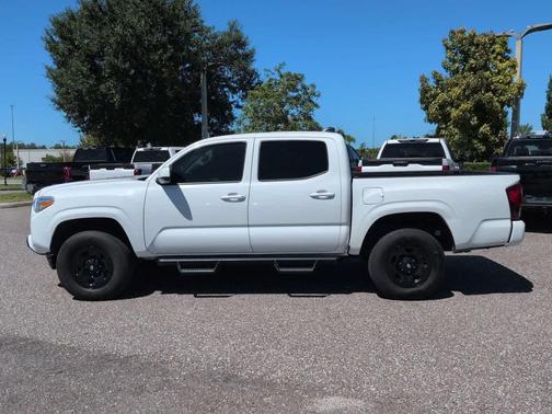 Ice Cap 2023 Toyota Tacoma SR