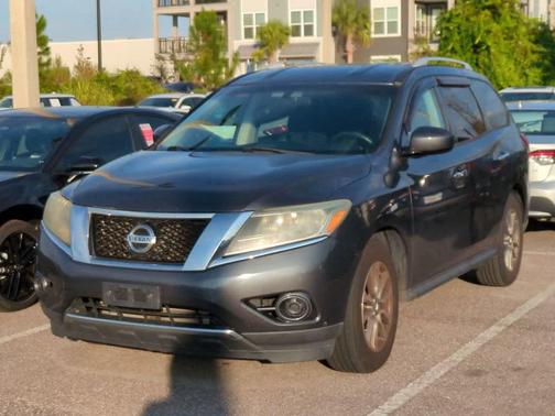 2014 Nissan Pathfinder SV