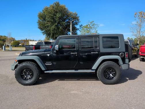2010 Jeep Wrangler Unlimited Sport