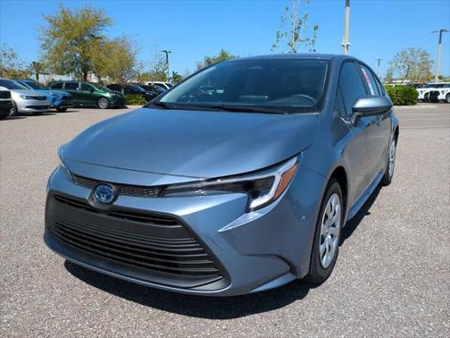 2025 Toyota Corolla Hybrid SE