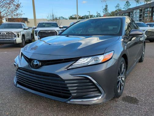 2021 Toyota Camry XLE