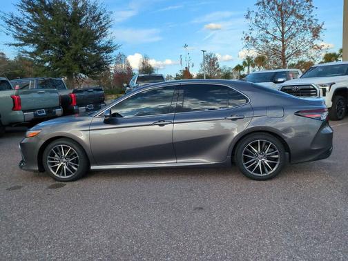 2021 Toyota Camry XLE