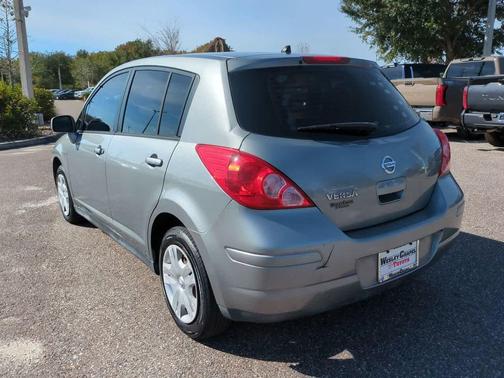 2012 Nissan Versa 1.8 S