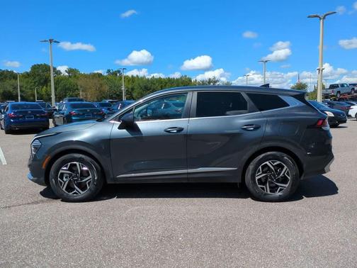 2024 Kia Sportage LX