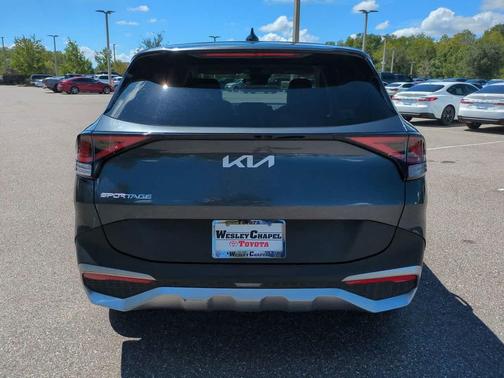 2024 Kia Sportage LX