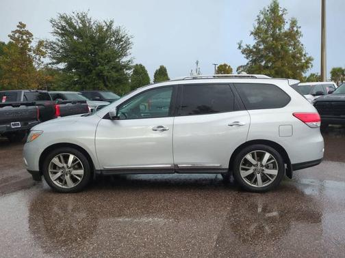2014 Nissan Pathfinder Platinum